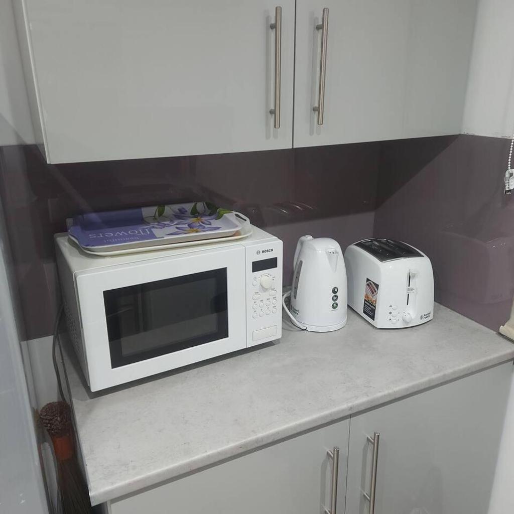 Lovely & Beautiful 2 Bed-Apartment In Μπόρχαμγουντ Εξωτερικό φωτογραφία